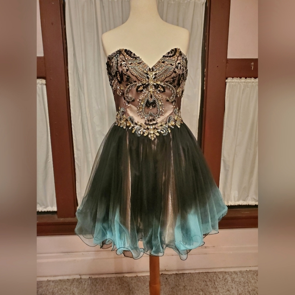 Peacock Blue/Cream Shortie